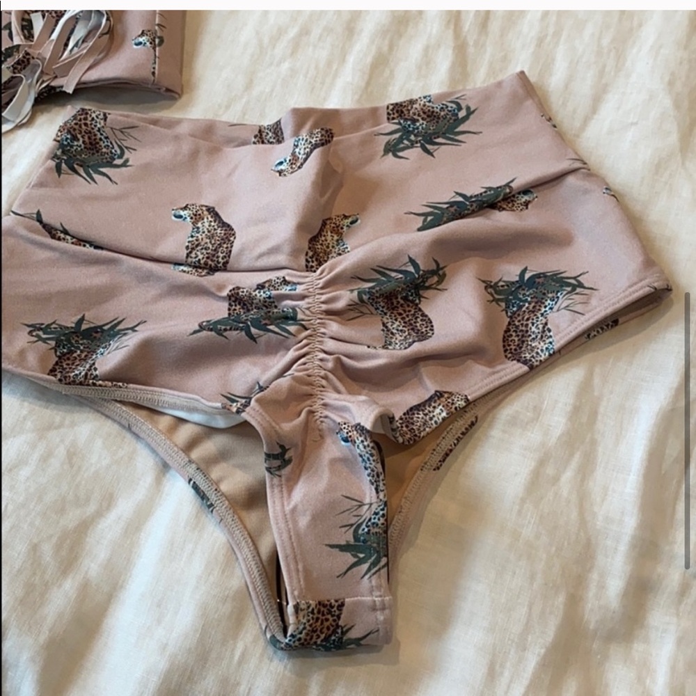 Montce cheetah high waist bikini 💫 - Picture 3 of 4